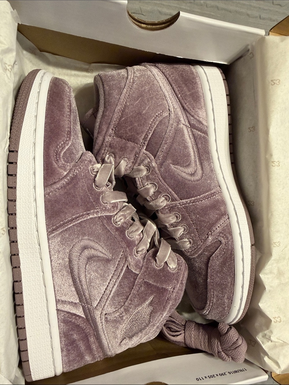 Nike Women's Air Jordan 1 Mid SE - Velvet High-Top Sneakers in Mauve